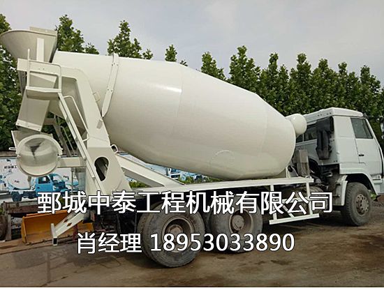 中泰12方攪拌車